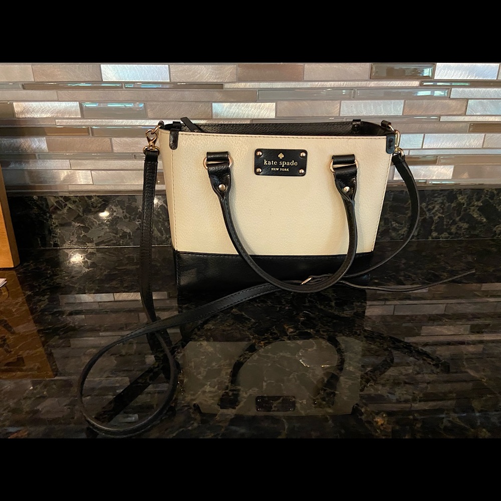 Stylish Kate Spade Purse